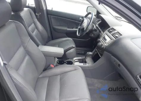 2006 Honda Accord 3.0 Ex z USA, uszkodzony, nr VIN 1HGCM66536A075710